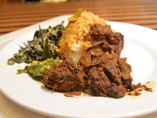 Restoran Padang Sari Ratu,Masakan Padang Dengan Kualitas Premium
