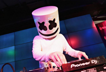 Profile DJ Marshmello, DJ Misterius Dengan Segudang Skill