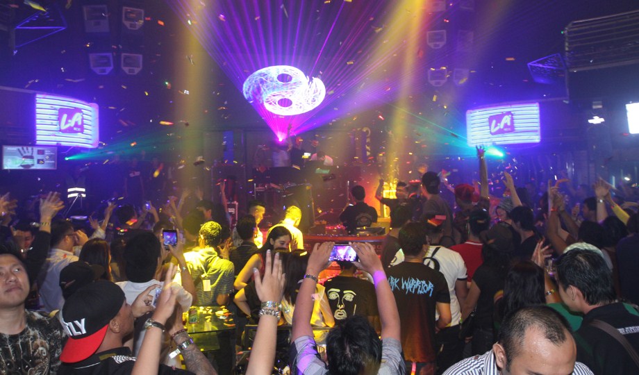 5 Klub Malam dan Diskotik Seru di Surabaya