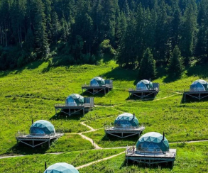 Glamping Mewah? Ini Lokasi yang Bisa Kalian Tuju!