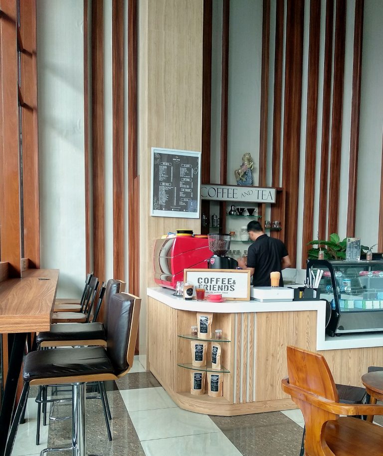 Kopi Siko Hotel Dharmein, Menikmati Kopi Murah di Dalam Hotel