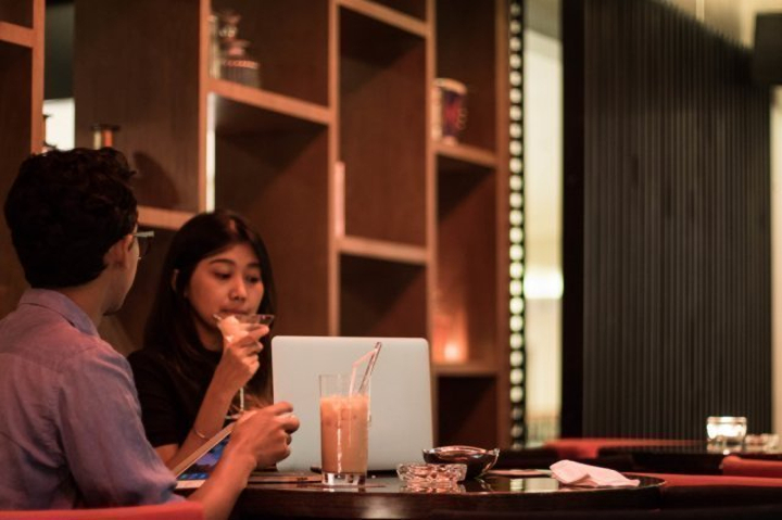 3 Tipe Pengunjung Bar yang Ada di Jakarta