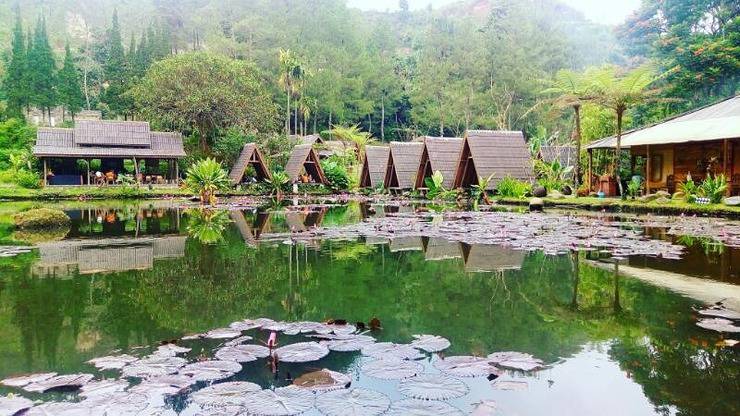 Menyatu dengan Alam di Imah Seniman Lembang