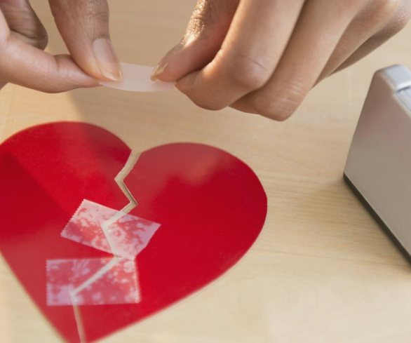 Waspada! Ini 7 Jenis Selingkuh Non-Fisik yang Perlu Diketahui