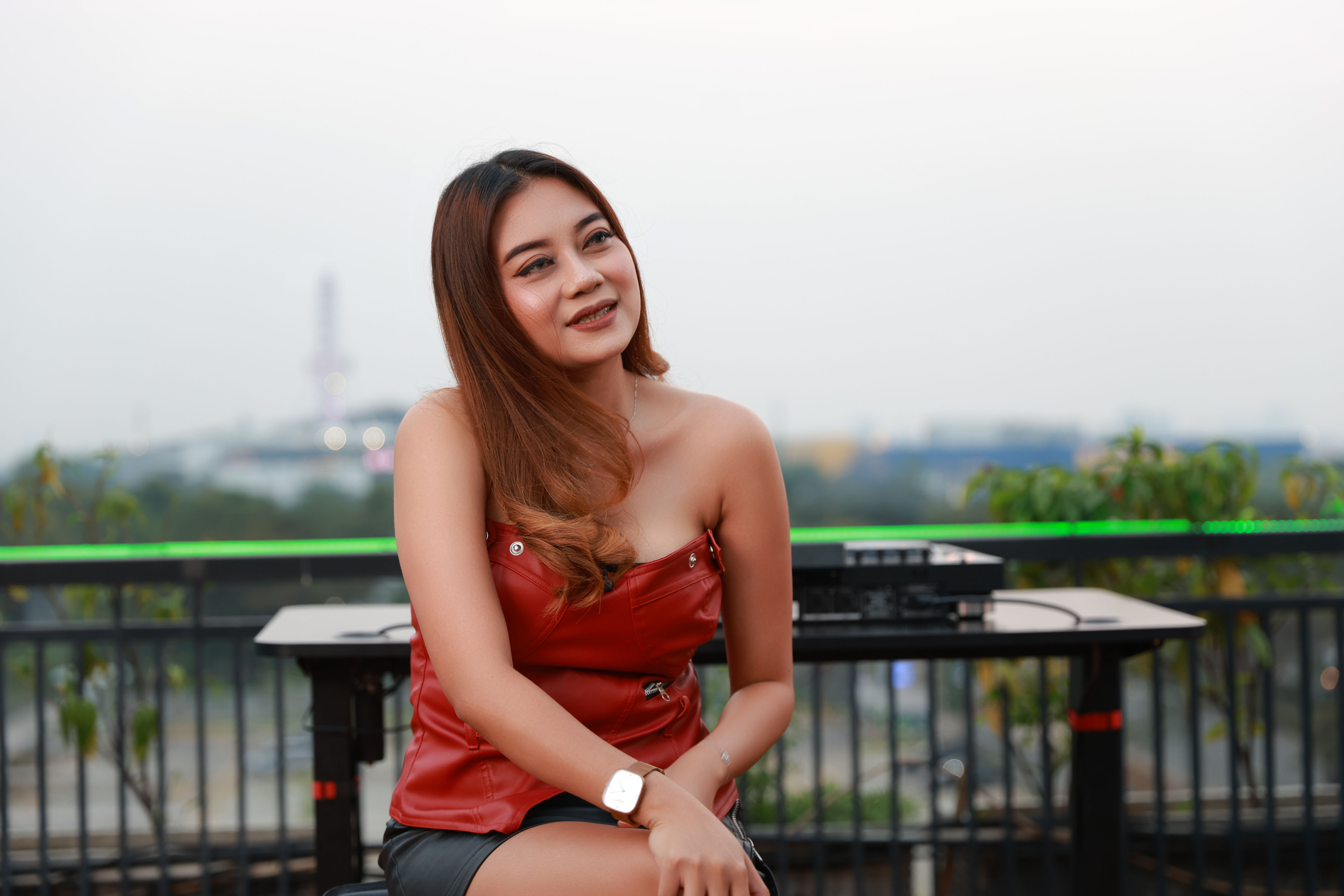 Kraindini: Belajar DJ Secara Otodidak hingga Tampil di Panggung Internasional