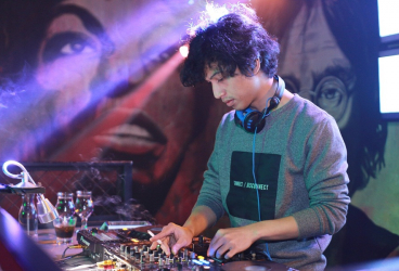 DJ Mahesa Utara, Menjadi DJ Hanya Bermodalkan Belajar Online