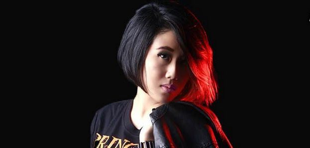 DJ Jeia Rogue, Female DJ Metal Beraliran Electro