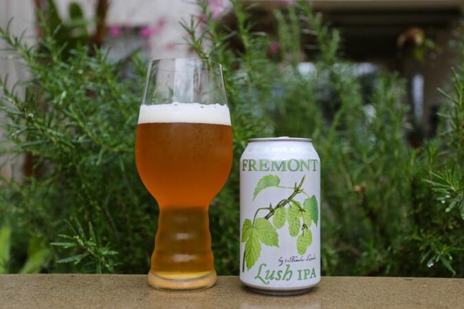 Menikmati Kesegaran Bir Tropis Dalam Sekaleng Lush IPA