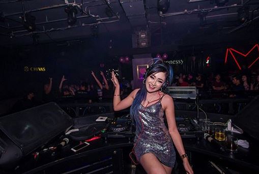 DJ Mia Felix, Female DJ yang Cantik dan Elegan