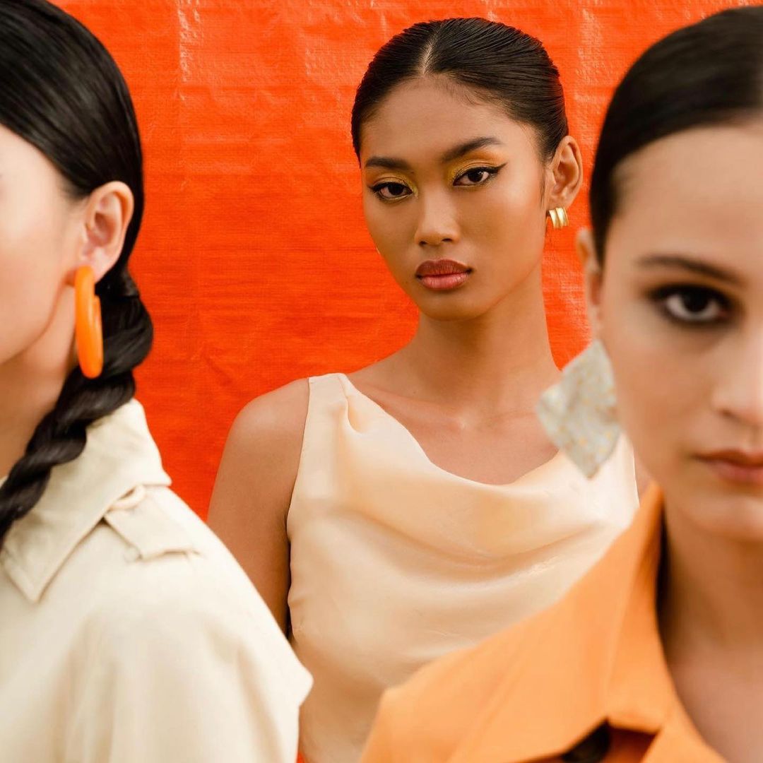Devita Ravani, Model Cantik Asal Brebes yang Menaklukkan Milan