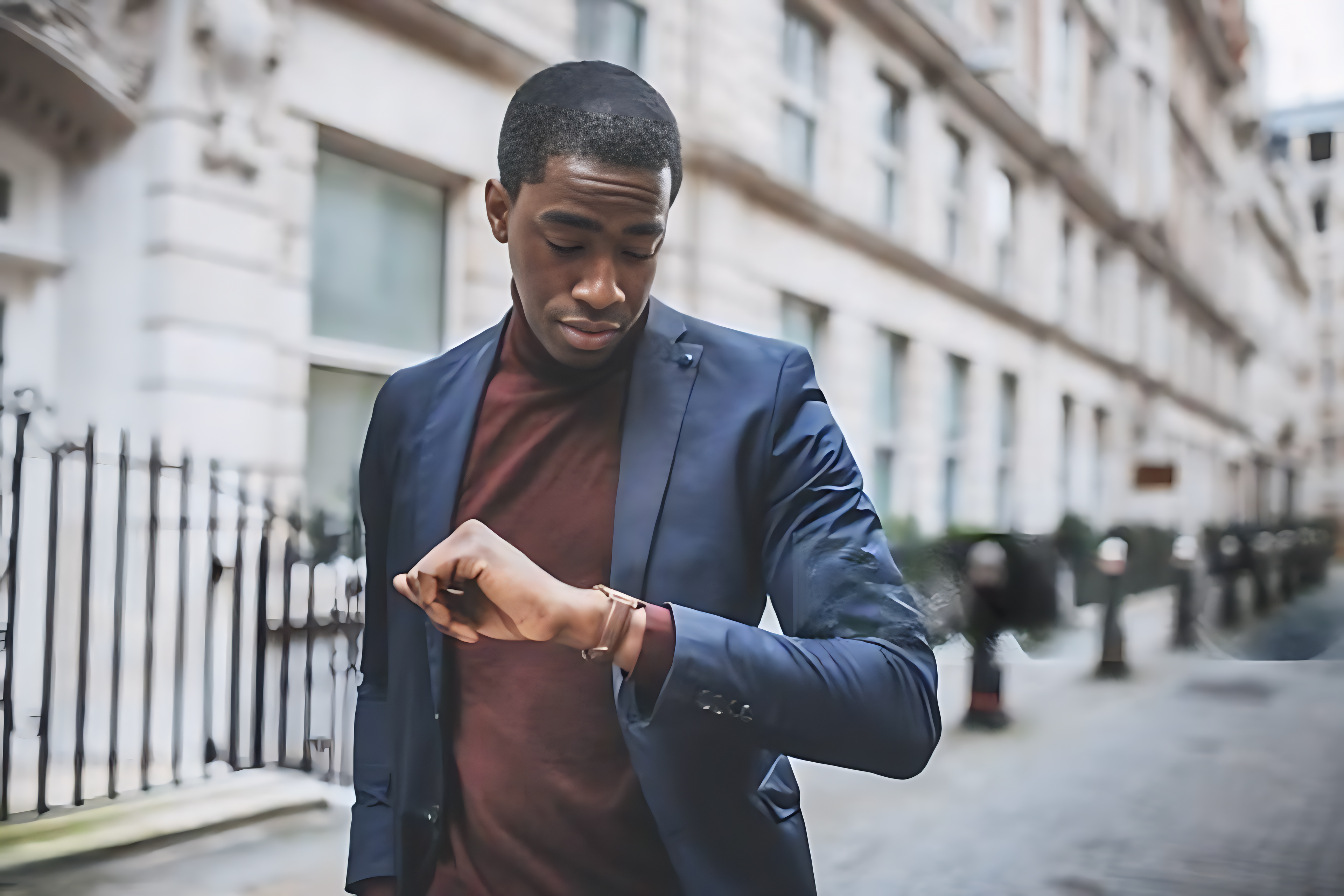 Tampil Keren dengan Mix and Match Smart Casual