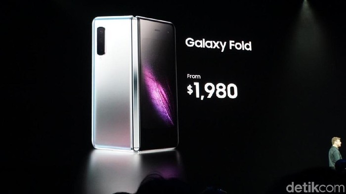 Desain Overkill, Samsung Galaxy Fold Ternyata Rentan Rusak? 