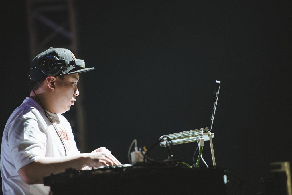 Profile DJ w.W, Male DJ Indonesia Dengan Segudang Penghargaan dan Prestasi