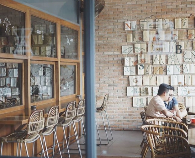 Momentum Cafe Tangerang: Sajian Tradisi Liwetan Ala Cafe