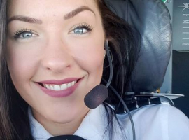 Emilie Christine, Pilot dan Selebgram Cantik Asal Kanada