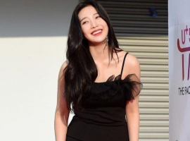 Penampilan Sexy Nan Menawan Joy Red Velvet